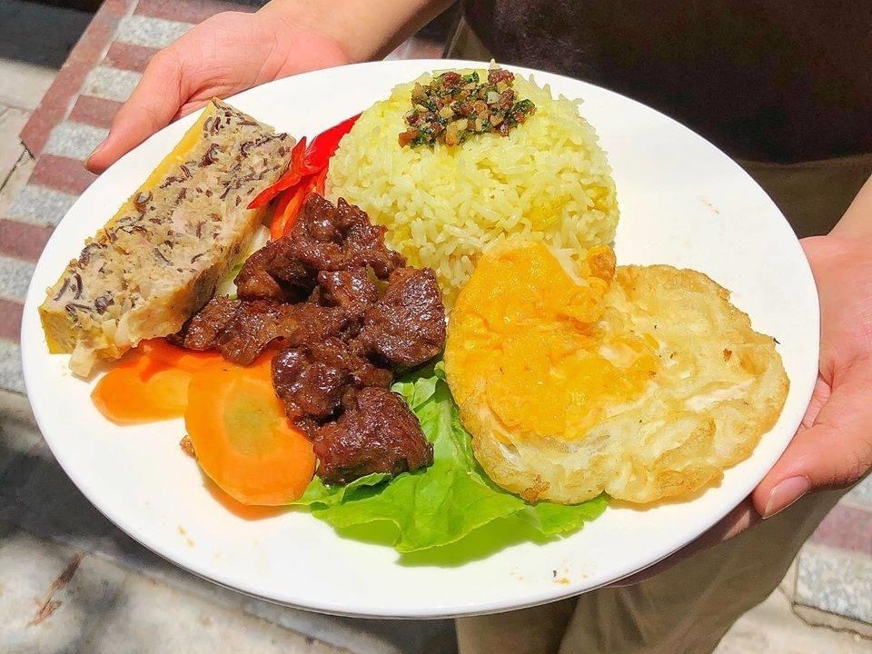 Cơm sườn 47 Đào Duy Từ - Quán ăn ngon Thanh Hóa