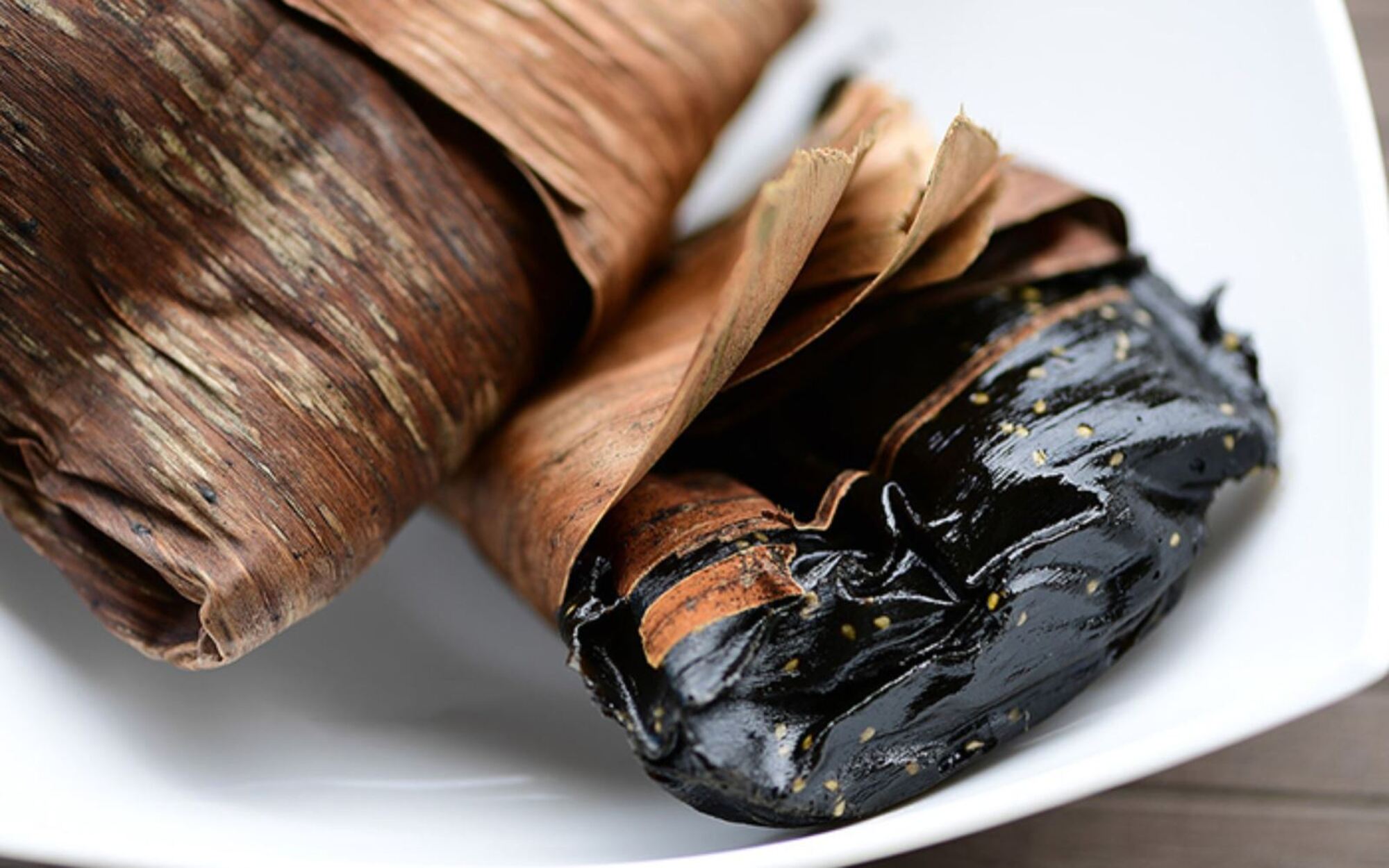 Bánh gai tứ trụ, món quà quê ngọt bùi của xứ Thanh