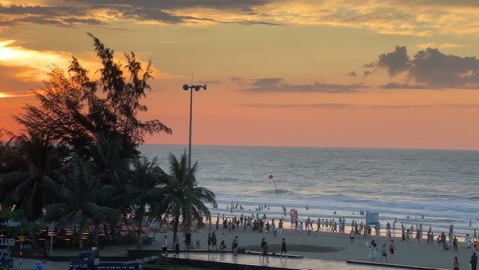 Bình Minh Trên Biển Sầm Sơn